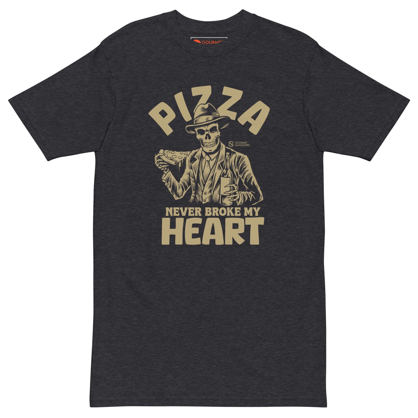 Pizza Never Broke My Heart T-shirt close-up - Italian