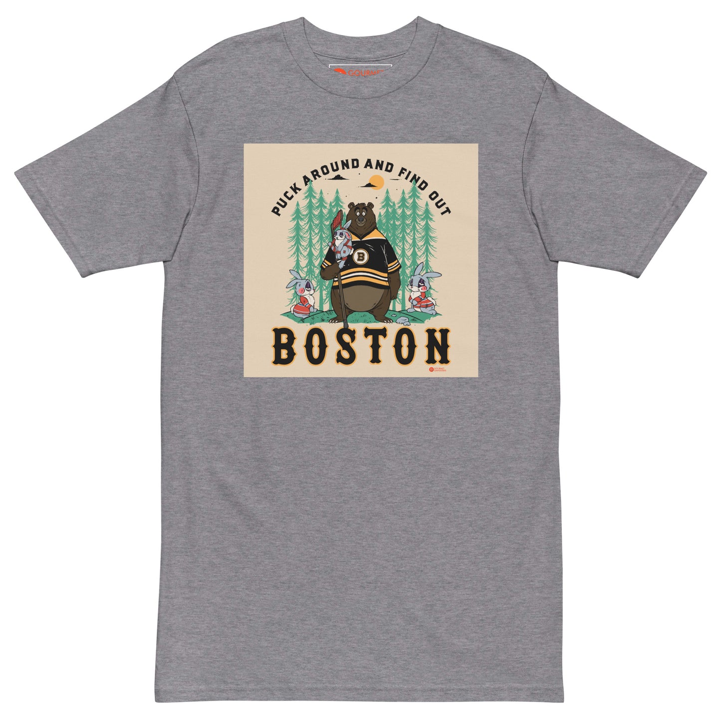 Boston Bruins T-shirt side - Hockey Bear Puck Around